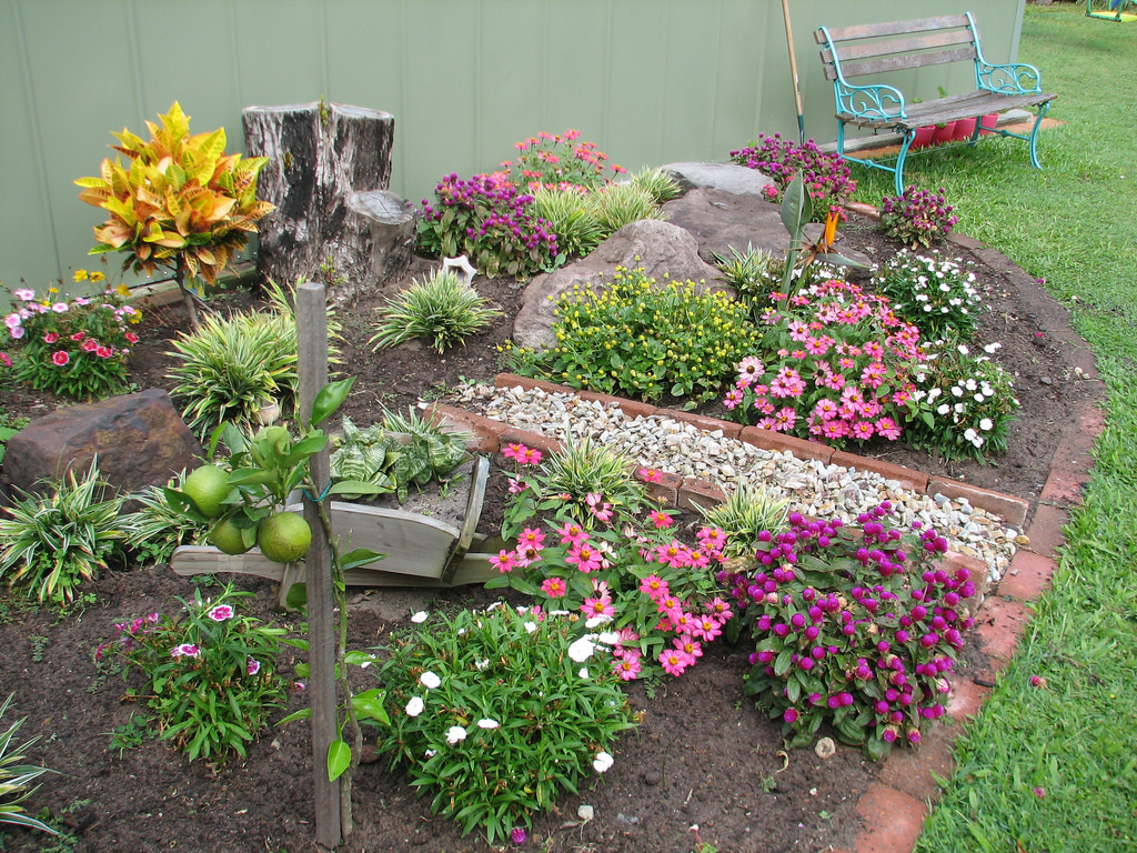 Finding the Right Landscaping Material for your Garden